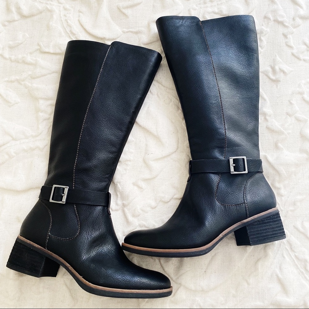 Like new!!! Korks Theresa Knee High Boot Size 7 New $150